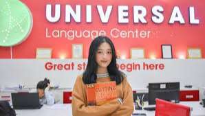 Trung tâm ngoại ngữ Universal
